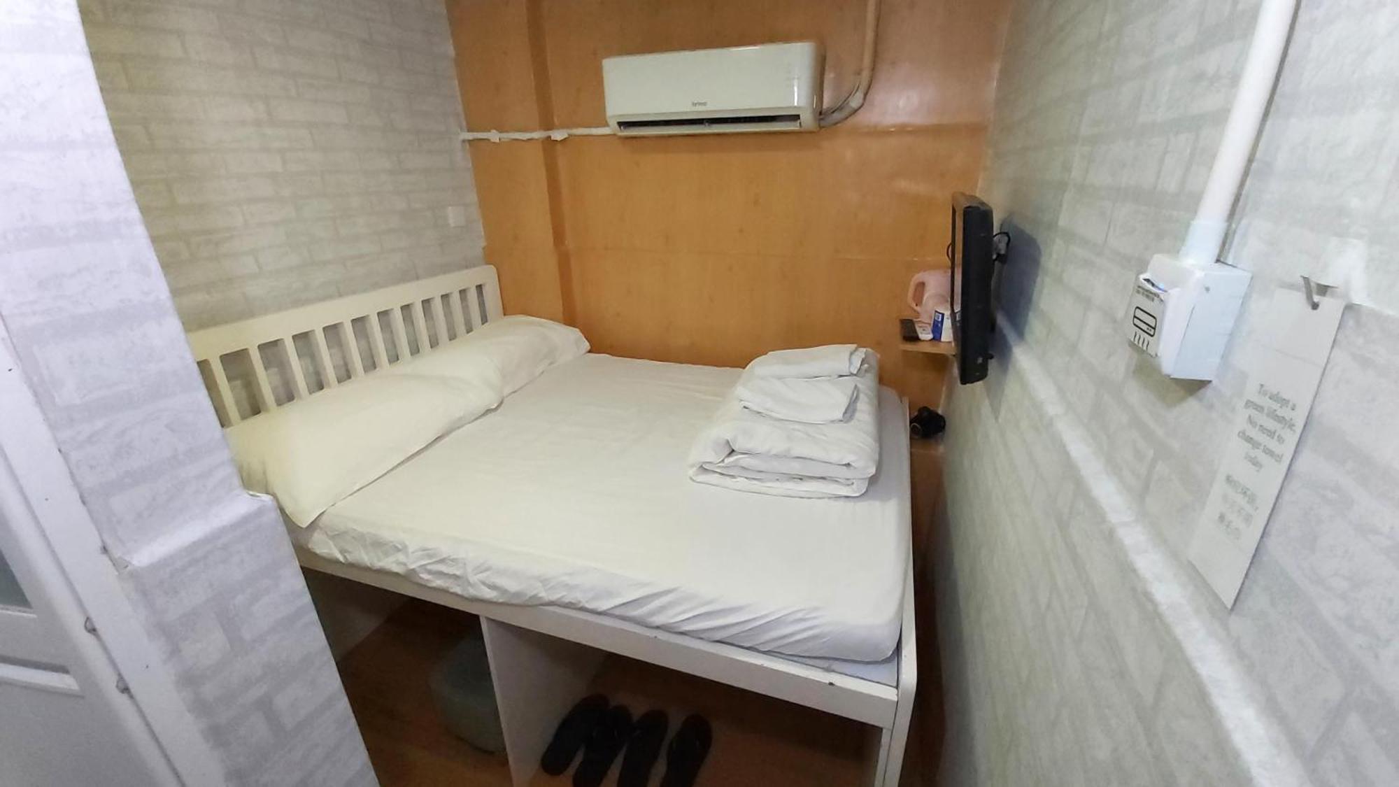 הונג קונג Cozy Inn Jordan Station מראה חיצוני תמונה
